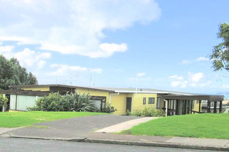 Photo of property in 60 Marellen Drive, Red Beach, 0932