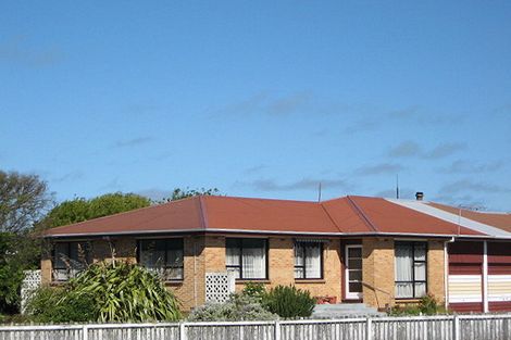 Photo of property in 570a Pages Road, Bexley, Christchurch, 8061