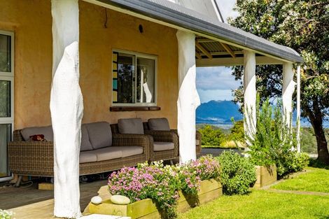 Photo of property in 160 Franklin Road, Parua Bay, Onerahi, 0192