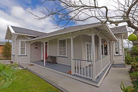 Photo of property in 51 Garfield Road, Helensville, 0800