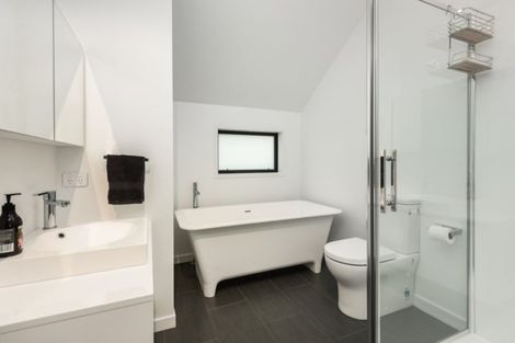 Photo of property in 347b Oceanbeach Road, Mount Maunganui, 3116