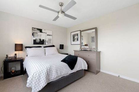 Photo of property in 140 Gills Road, Albany Heights, Auckland, 0632