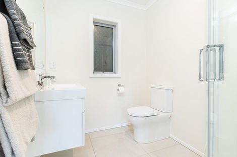 Photo of property in 17 Prestwich Rise, Churton Park, Wellington, 6037