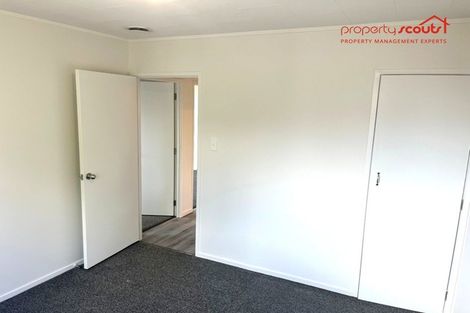 Photo of property in 4 Garton Drive, Massey, Auckland, 0614