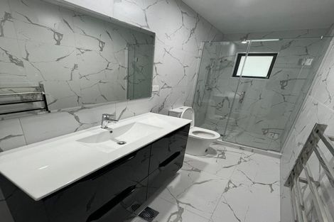 Photo of property in 3/2 Donnell Avenue, Favona, Auckland, 2024