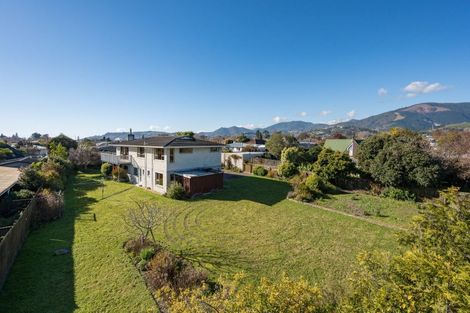 Photo of property in 2 Balmoral Place, Stoke, Nelson, 7011