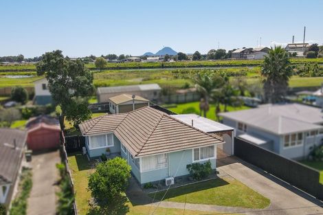 Photo of property in 10 Mananui Crescent, Whakatane, 3120