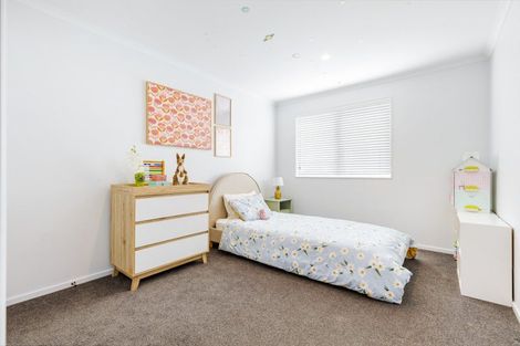 Photo of property in 76 Bomb Point Drive, Hobsonville, Auckland, 0616