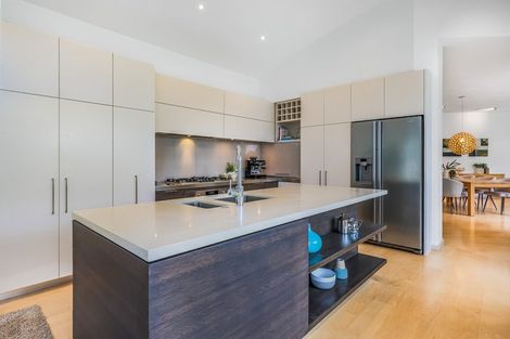 Photo of property in 2/2 Clifton Road, Hauraki, Auckland, 0622