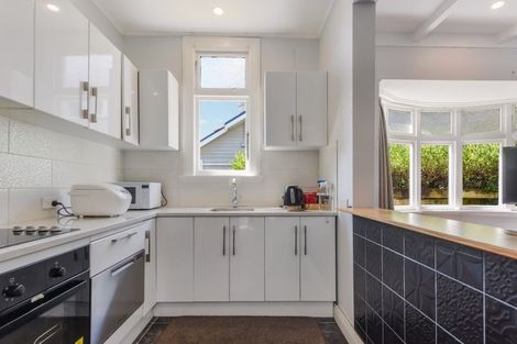 Photo of property in 5 Van Diemen Street, Nelson South, Nelson, 7010