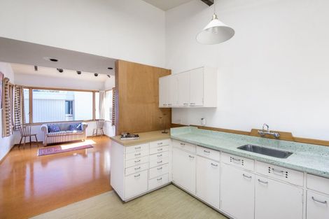 Photo of property in 20a Oxford Terrace, Devonport, Auckland, 0624