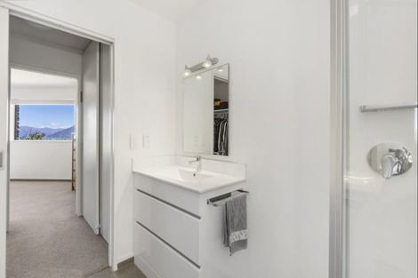 Photo of property in 54 Panorama Terrace, Queenstown, 9300
