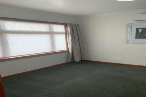 Photo of property in 996 Tremaine Avenue, Roslyn, Palmerston North, 4414