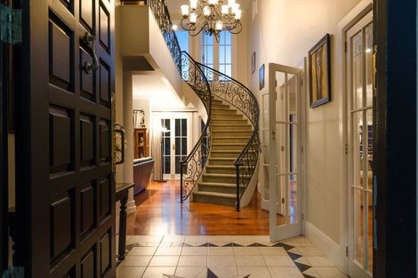 Photo of property in 384 Mangakura Road, Helensville, 0875