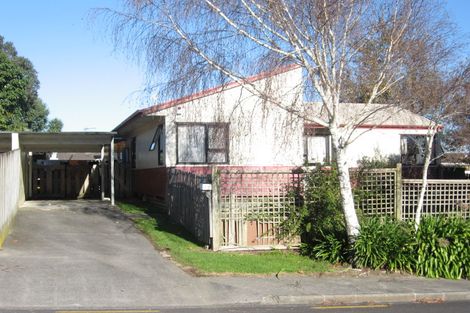 Photo of property in 1b Celmisia Place, Weymouth, Auckland, 2103