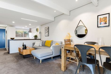 Photo of property in 102 Winchester Street, Merivale, Christchurch, 8014