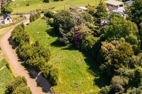 Photo of property in 38 Cemetery Road, Wainui, French Farm, 7582
