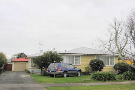 Photo of property in 27 Tawa Street, Levin, 5510