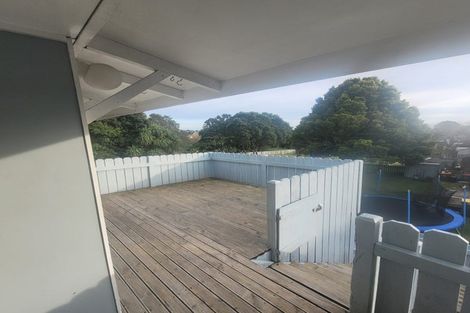 Photo of property in 19 Cook Street, Marfell, New Plymouth, 4310