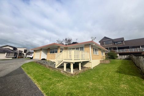 Photo of property in 58a Edgewater Parade, Waiuku, 2123