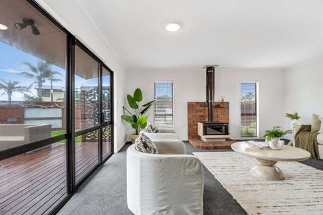 Photo of property in 64 Harbour Road, Ohope, 3121