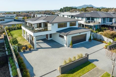 Photo of property in 14 Victory Drive, Wharewaka, Taupo, 3330