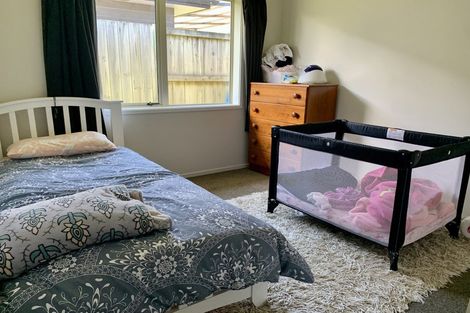 Photo of property in 220 Ballintoy Park Drive, Welcome Bay, Tauranga, 3175