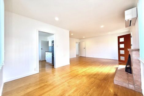 Photo of property in 38 Lyttelton Avenue, Forrest Hill, Auckland, 0620