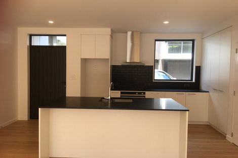 Photo of property in 24 Rua Kai Way, Brooklyn, Wellington, 6021