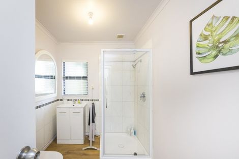 Photo of property in 31 Ruapehu Drive, Fitzherbert, Palmerston North, 4410