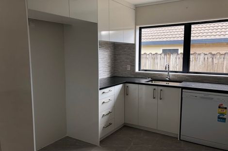 Photo of property in 155a Guys Road, East Tamaki, Auckland, 2013