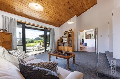 Photo of property in 1226 State Highway 16, Waimauku, 0883