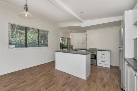 Photo of property in 78 Motutara Road, Muriwai, Waimauku, 0881