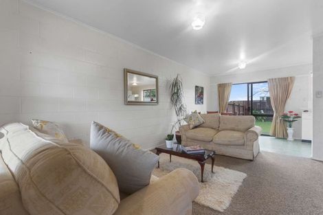 Photo of property in 15 Weld Street, Cambridge, 3434