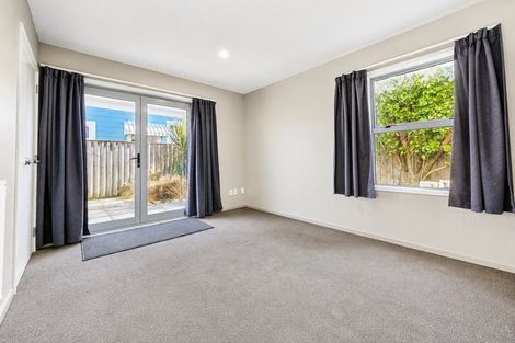 Photo of property in 5a Adelaide Street, Petone, Lower Hutt, 5012