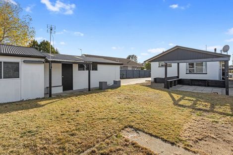 Photo of property in 25 Heathglen Avenue, Parklands, Christchurch, 8083