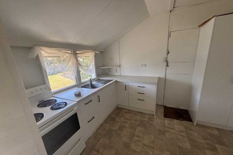 Photo of property in 2 Gaisford Terrace, Waipukurau, 4200