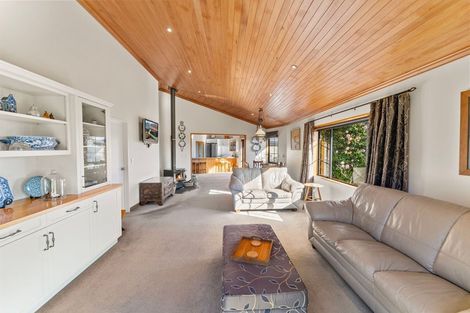 Photo of property in 165 Totara View Road, Wakefield, 7095