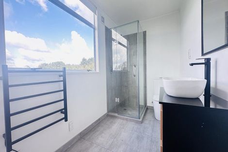 Photo of property in 151 Bleakhouse Road, Mellons Bay, Auckland, 2014