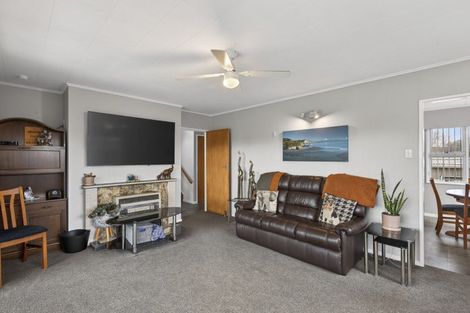 Photo of property in 7a Blake Street, Waitara, 4320