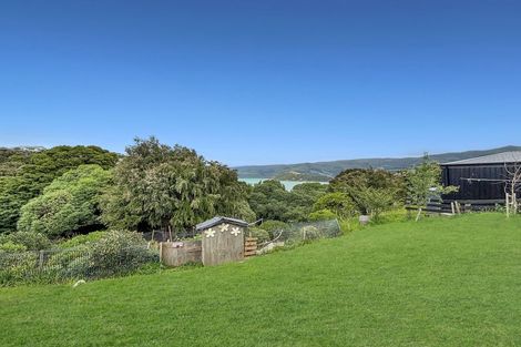 Photo of property in 19 Totara Drive, Duvauchelle, 7581