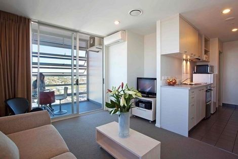 Photo of property in 202/17 Osterley Way, Manukau, Auckland, 2104