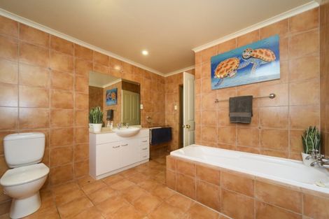 Photo of property in 7 Madison Avenue, Milson, Palmerston North, 4414