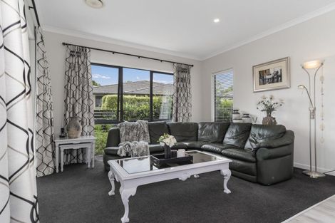 Photo of property in 5 Gumtree Lane, Omokoroa, 3114