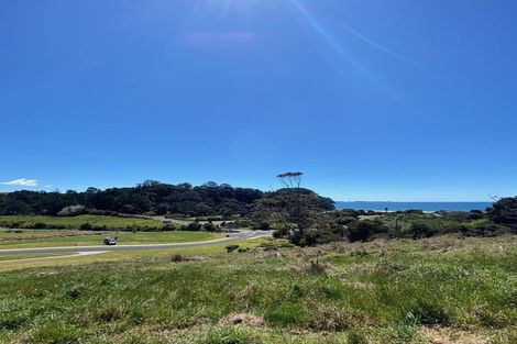 Photo of property in 5 Te Puia Place, Hot Water Beach, 3591