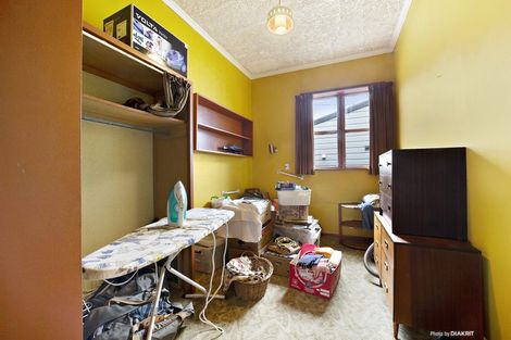 Photo of property in 70 The Parade, Island Bay, Wellington, 6023