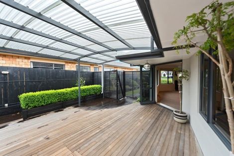 Photo of property in 14 Grasmere Court, Huntington, Hamilton, 3210