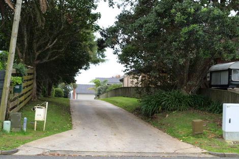 Photo of property in 24 Cockle Bay Road, Cockle Bay, Auckland, 2014