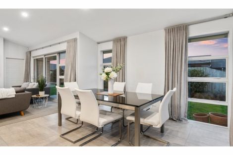 Photo of property in 278 Lakes Boulevard, Pyes Pa, Tauranga, 3112