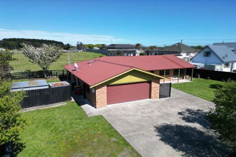 Photo of property in 62 Union Street, Foxton, 4814